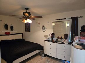 6129 Royal Palm Blvd, Margate FL 33063