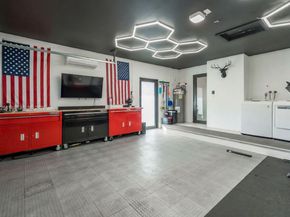 235 SE 9th St, Dania Beach FL 33004