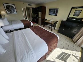 19201 Collins Ave 237, Sunny Isles Beach FL 33160