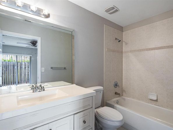 13803 SW 256th Ter, Homestead FL 33032