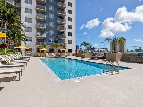 1110 NW 1 St 413, Miami FL 33128