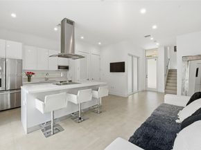 3525 Day Ave, Miami FL 33133