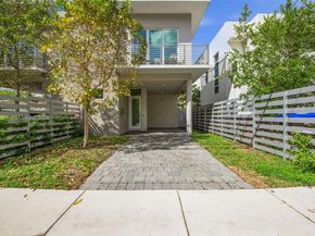 3525 Day Ave, Miami FL 33133
