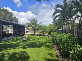 5240 NE 16th Ter, Pompano Beach FL 33064