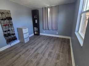 5240 NE 16th Ter, Pompano Beach FL 33064