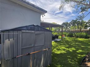 5240 NE 16th Ter, Pompano Beach FL 33064