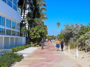 6899 Collins Ave 2004, Miami Beach FL 33141
