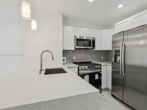 232 SW 22nd St, Fort Lauderdale FL 33315