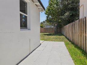 232 SW 22nd St, Fort Lauderdale FL 33315