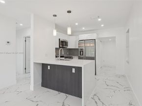 232 SW 22nd St, Fort Lauderdale FL 33315