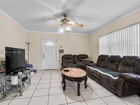 5850 Lincoln St, Hollywood FL 33021