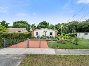 2350 NW 56th St, Miami FL 33142