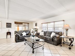 5720 Lakeshore Dr, Dania Beach FL 33312