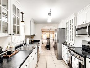 5720 Lakeshore Dr, Dania Beach FL 33312
