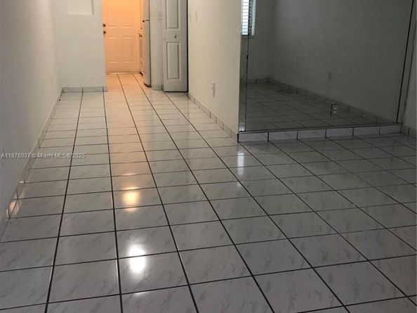 7720 Harding Ave 4, Miami Beach FL 33141