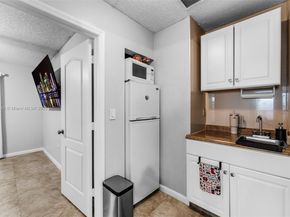 14262 SW 181st St, Miami FL 33177