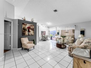 14262 SW 181st St, Miami FL 33177