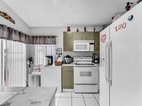 14262 SW 181st St, Miami FL 33177