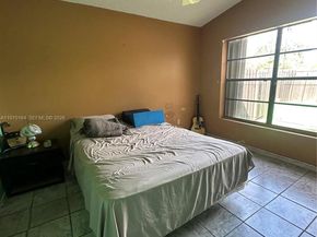 14975 SW 48th Ter 25E, Miami FL 33185