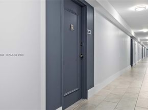 6039 Collins Ave 809, Miami Beach FL 33140