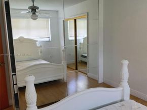 525 SW 56th Ave, Miami FL 33134