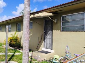 525 SW 56th Ave, Miami FL 33134