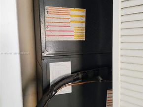 525 SW 56th Ave, Miami FL 33134