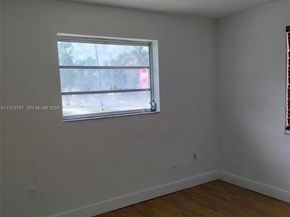 525 SW 56th Ave, Miami FL 33134