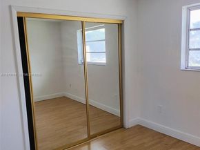 525 SW 56th Ave, Miami FL 33134