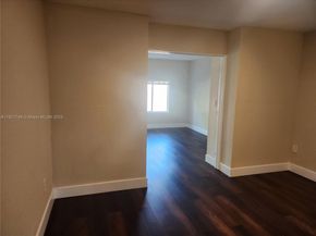 7257 NW 113th Pl, Doral FL 33178