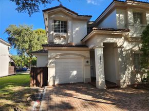 7257 NW 113th Pl, Doral FL 33178