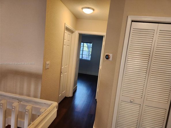 7257 NW 113th Pl, Doral FL 33178