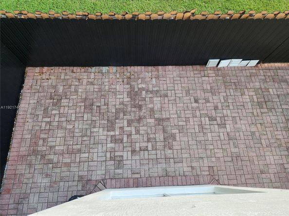 7257 NW 113th Pl, Doral FL 33178