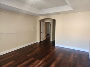 7257 NW 113th Pl, Doral FL 33178