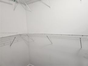 7257 NW 113th Pl, Doral FL 33178