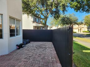 7257 NW 113th Pl, Doral FL 33178