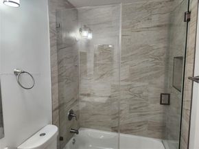 7257 NW 113th Pl, Doral FL 33178