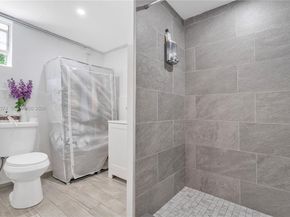 2231 SW 17th St, Miami FL 33145