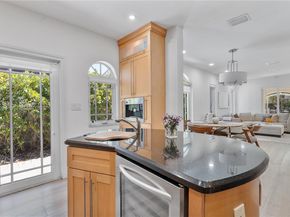 2231 SW 17th St, Miami FL 33145