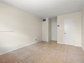6711 N Kendall Dr 505, Pinecrest FL 33156