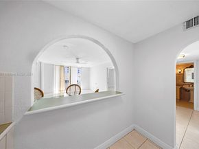 465 Ocean Dr 507, Miami Beach FL 33139