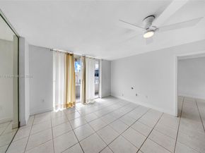 465 Ocean Dr 507, Miami Beach FL 33139