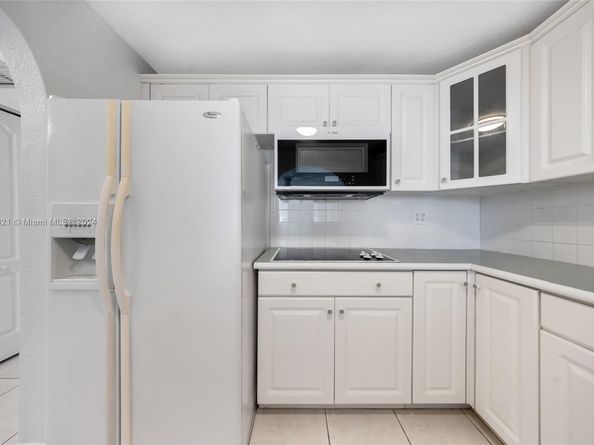 465 Ocean Dr 507, Miami Beach FL 33139