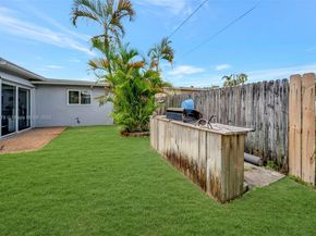 6361 Liberty St, Hollywood FL 33024