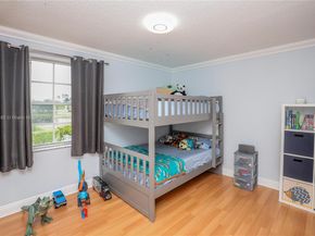 365 NW 154th Ave, Pembroke Pines FL 33028