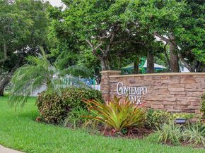 365 NW 154th Ave, Pembroke Pines FL 33028