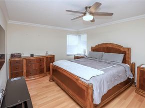 365 NW 154th Ave, Pembroke Pines FL 33028