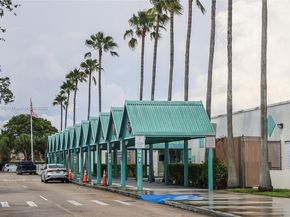 365 NW 154th Ave, Pembroke Pines FL 33028