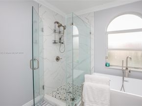 365 NW 154th Ave, Pembroke Pines FL 33028