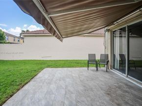 365 NW 154th Ave, Pembroke Pines FL 33028